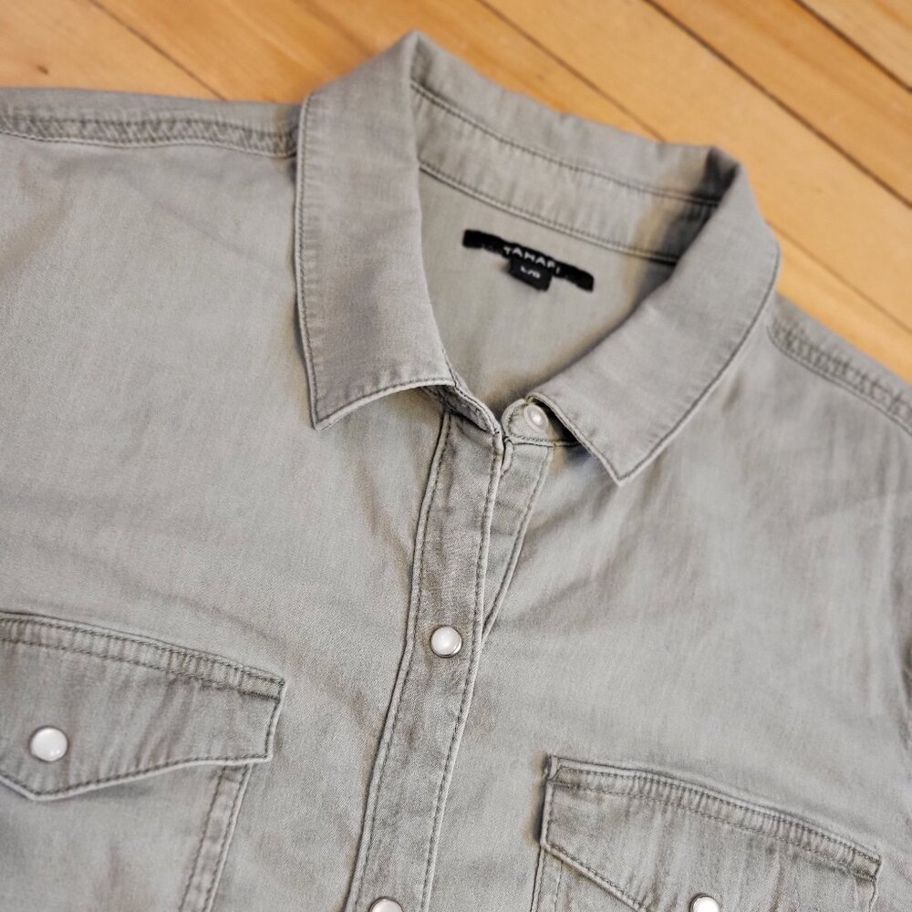 Tahari Light Gray Long Sleeve Button Front Shirt Large Cotton‎ Stretch
